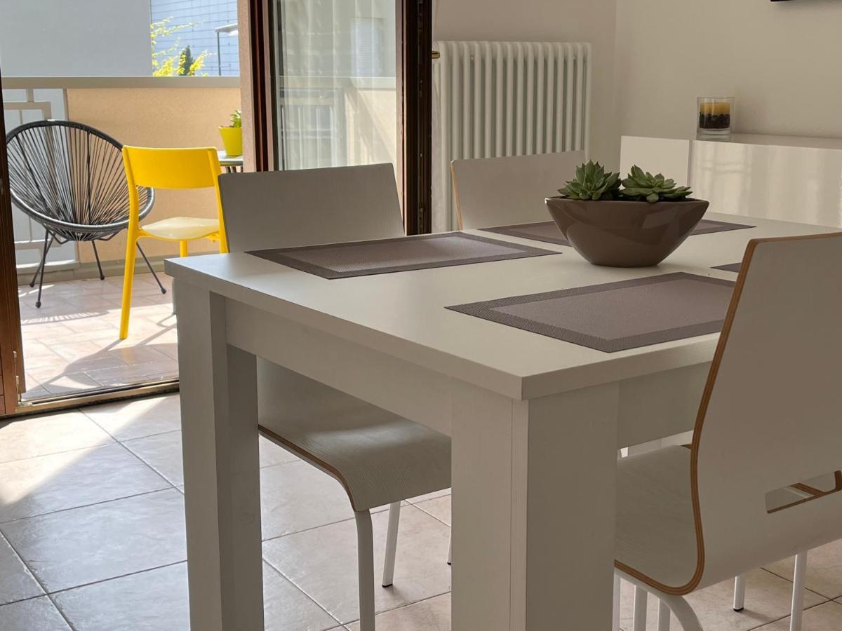 Sun & Fun Apartment - Morena Riva del Garda Esterno foto