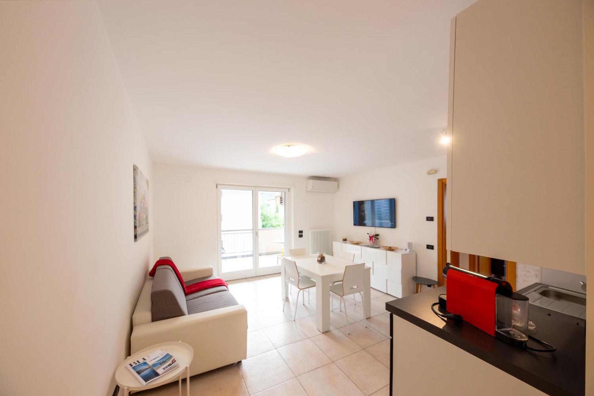 Sun & Fun Apartment - Morena Riva del Garda Esterno foto
