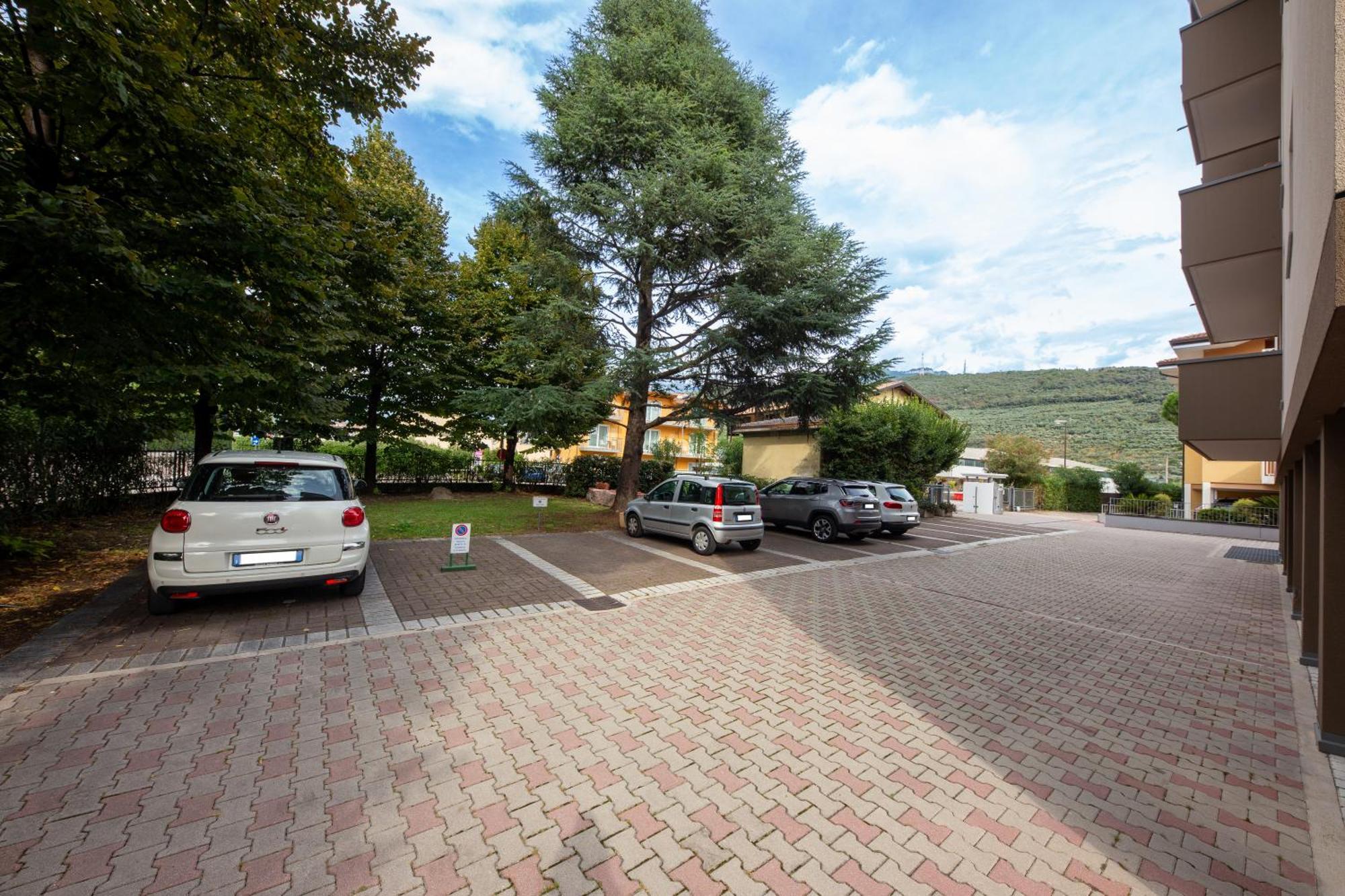 Sun & Fun Apartment - Morena Riva del Garda Esterno foto
